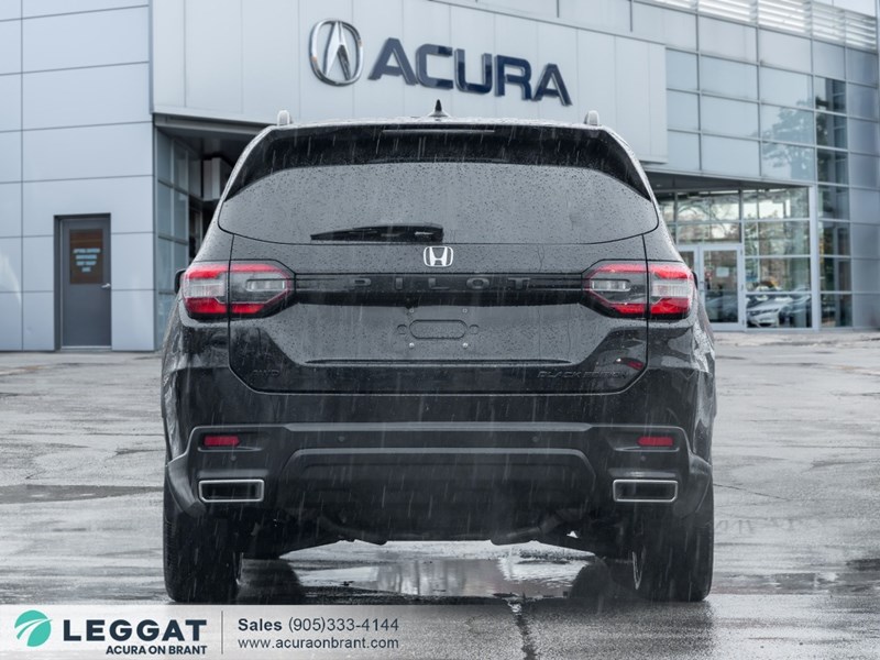 2023 Honda Pilot Black Edition AWD