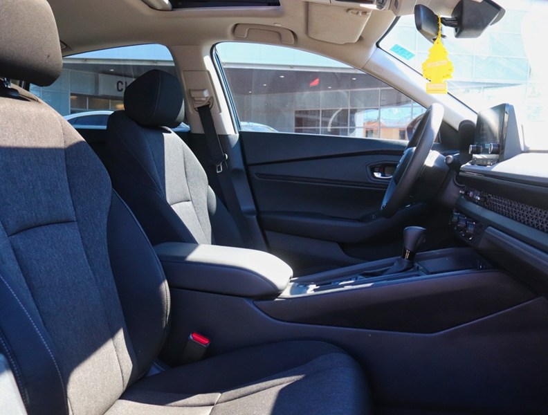 2024 Honda Accord Sedan EX CVT