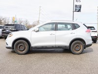 2015 Nissan Rogue AWD 4dr SV