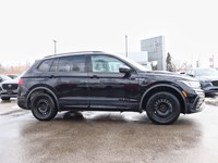 2022 Volkswagen Tiguan Comfortline R-Line Black Edition 4MOTION