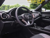 2024 Nissan Kicks SR FWD