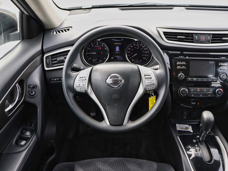 2015 Nissan Rogue AWD 4dr SV