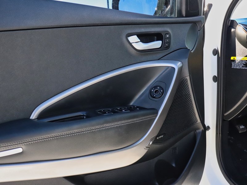 2016 Hyundai Santa Fe Sport AWD 4dr 2.0T Limited