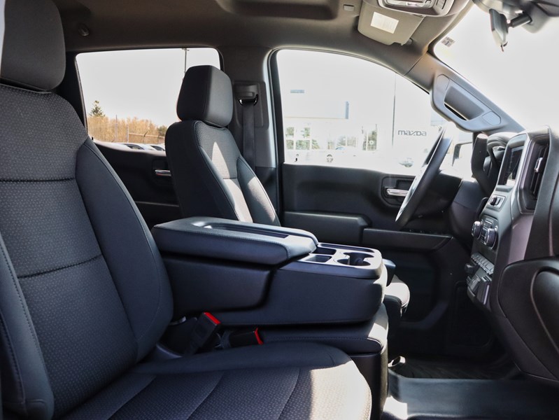 2024 Chevrolet Silverado 1500 4WD Crew Cab 147