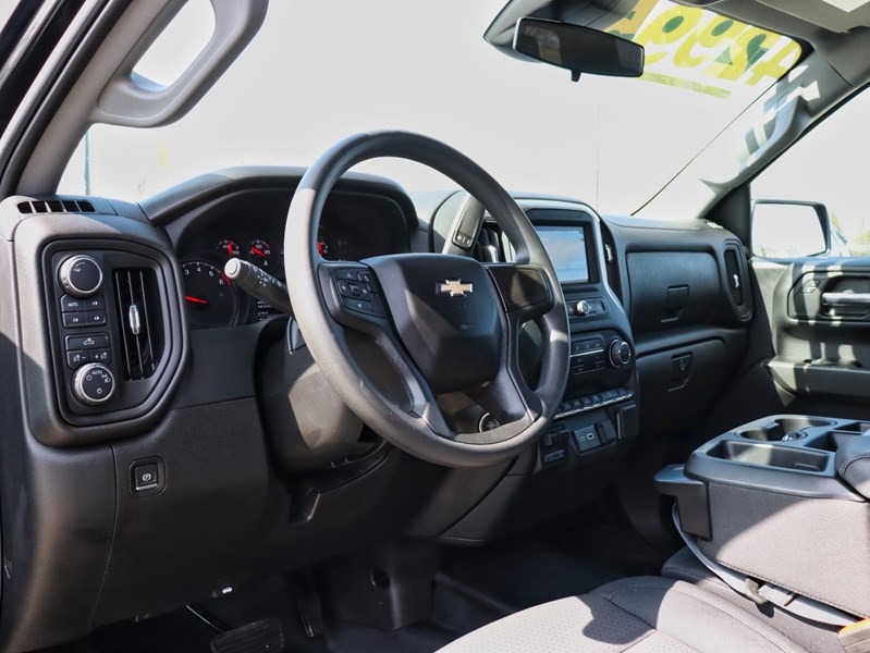 2024 Chevrolet Silverado 1500 4WD Crew Cab 147