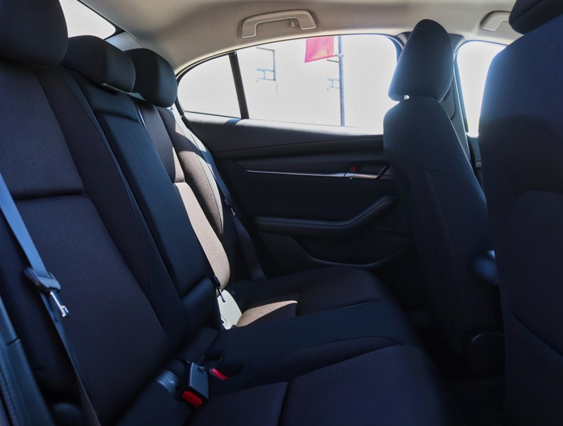 2025 Mazda Mazda3 GS Auto FWD