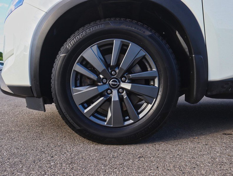 2024 Nissan Pathfinder S 4WD