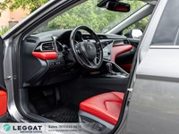 2020 Toyota Camry XSE Auto