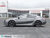 2020 Toyota Camry XSE Auto