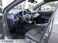 2021 Toyota C-HR XLE Premium FWD