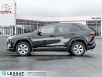 2021 Toyota RAV4 LE AWD