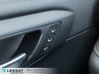 2022 Toyota Highlander Hybrid Hybrid XLE AWD