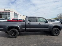 2022 Toyota Tacoma 4x4 Double Cab Auto
