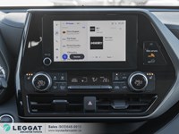 2023 Toyota Highlander Hybrid Hybrid LE AWD