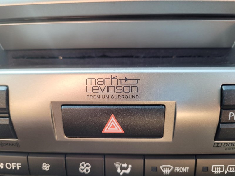 2014 Lexus ES 300h 4dr Sdn