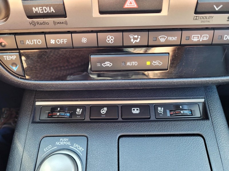 2014 Lexus ES 300h 4dr Sdn