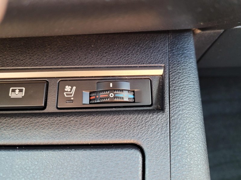 2014 Lexus ES 300h 4dr Sdn