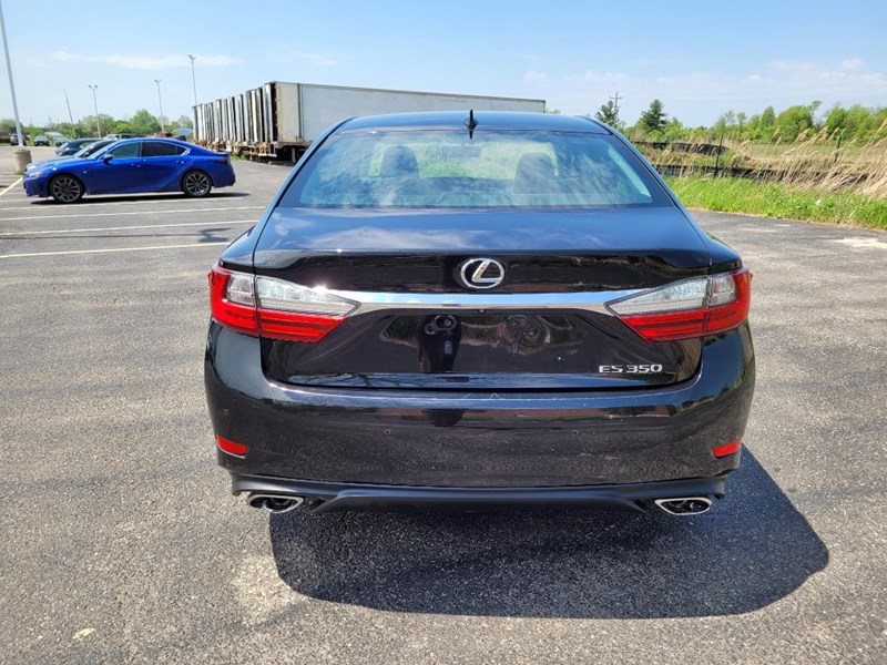 2016 Lexus ES 350 4dr Sdn