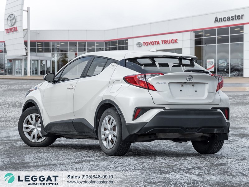 2021 Toyota C-HR LE FWD