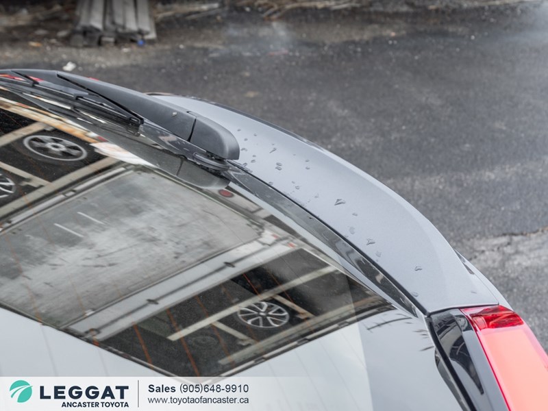 2021 Toyota C-HR XLE Premium FWD