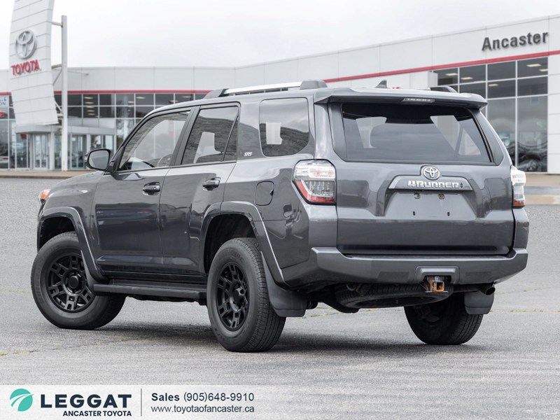 2022 Toyota 4Runner SR5 4WD