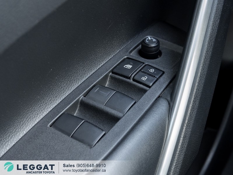 2022 Toyota Corolla Cross LE AWD