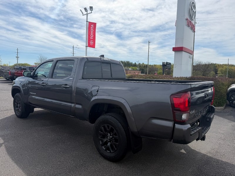 2022 Toyota Tacoma 4x4 Double Cab Auto