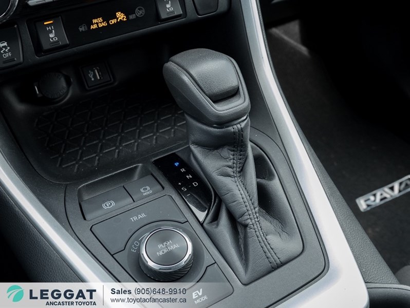 2023 Toyota RAV4 Hybrid Hybrid LE AWD