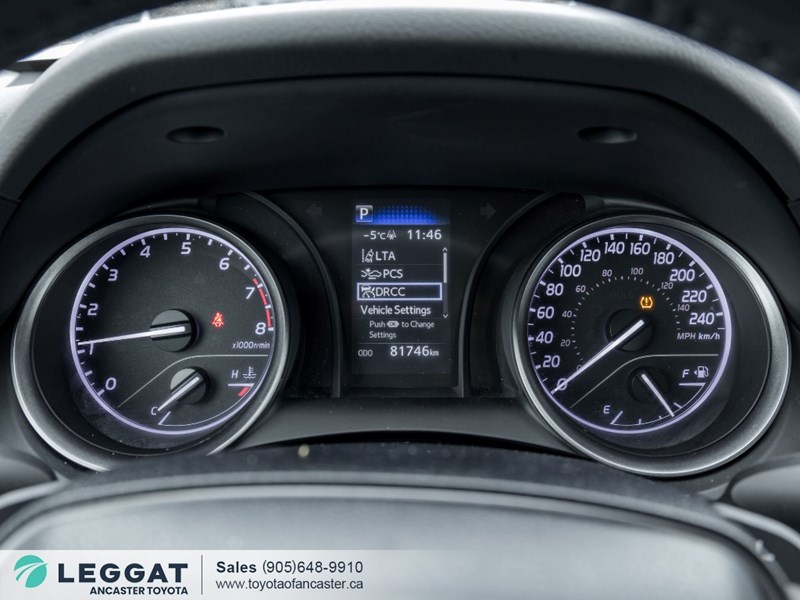 2024 Toyota Camry SE Auto