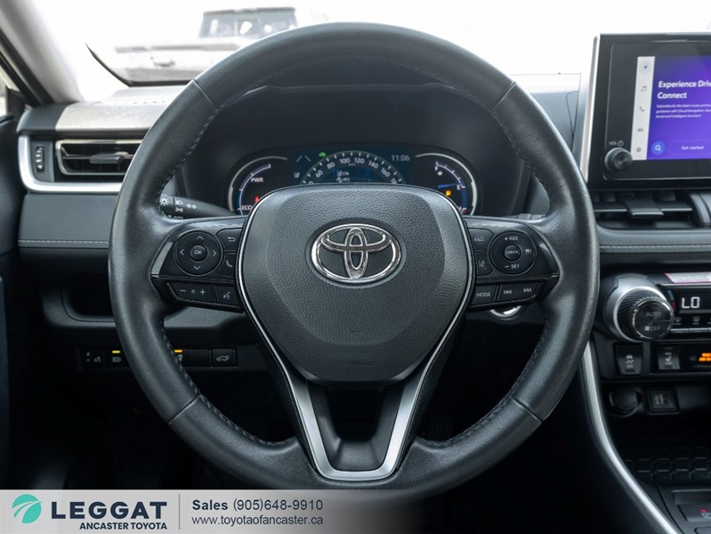 2025 Toyota RAV4 Hybrid Hybrid XLE AWD
