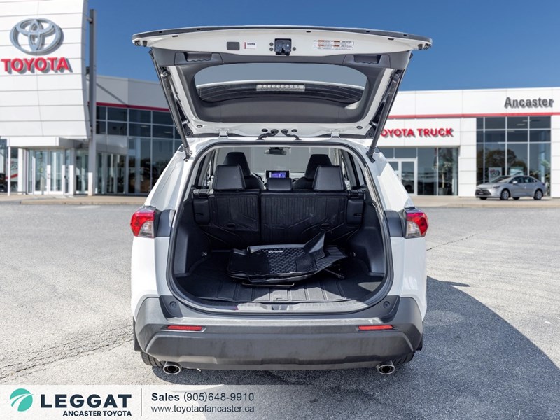 2025 Toyota RAV4 XLE PREMIUM AWD