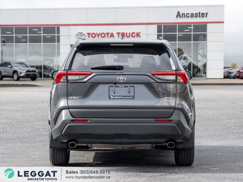 2021 Toyota RAV4 XLE AWD