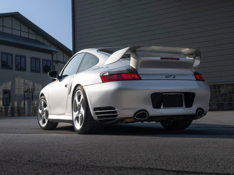 2002 Porsche 911 Carrera 2dr Carrera GT2 Turbo 6-Spd Manual