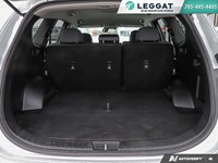 2019 Hyundai Santa Fe 2.4L Essential FWD w/Safety Package|Locally Drive