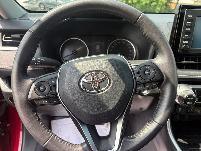 2022 Toyota RAV4 Hybrid Hybrid XLE AWD