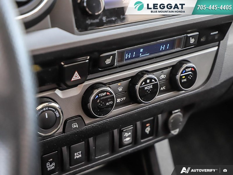 2017 Toyota Tacoma 4WD Double Cab V6 TRD Sport|Accident Free|Safetied