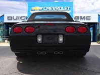 2004 Chevrolet Corvette 2dr Convertible