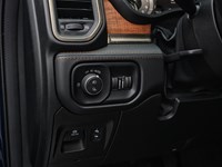2022 RAM 1500 Limited Longhorn 4x4 Crew Cab 5'7