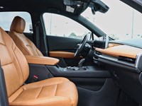 2025 Cadillac XT4 AWD 4dr Premium Luxury