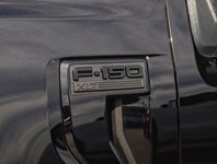 2025 Ford F-150 XLT 4WD SuperCrew 5.5' Box