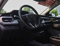 2027 Chevrolet Bolt FWD 4dr LT