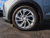 2027 Chevrolet Bolt FWD 4dr LT