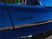 2027 Chevrolet Bolt FWD 4dr LT