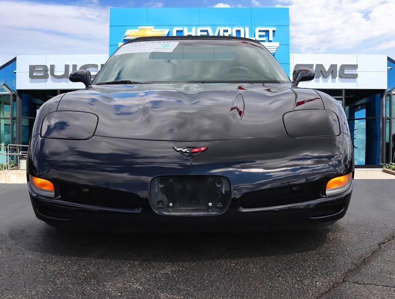 2004 Chevrolet Corvette 2dr Convertible