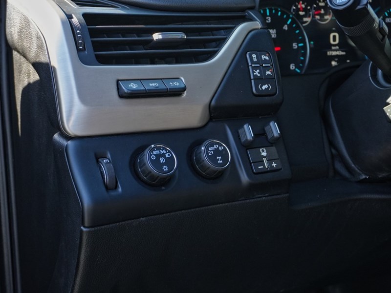 2017 GMC Yukon XL DENALI | XL | SAFETYINCL | NOCLAIMS | FULLYLOADED