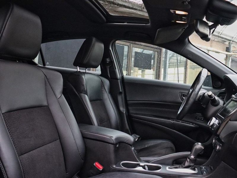 2018 Acura ILX ASPEC | 2SETSOFTIRES | NAVI | BACKUPCAM | ROOF |