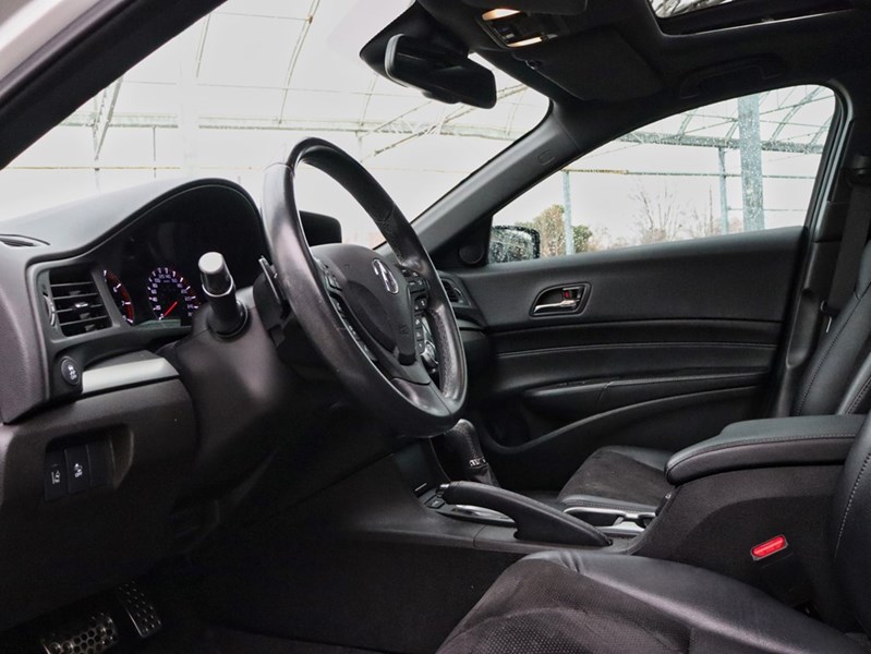 2018 Acura ILX ASPEC | 2SETSOFTIRES | NAVI | BACKUPCAM | ROOF |