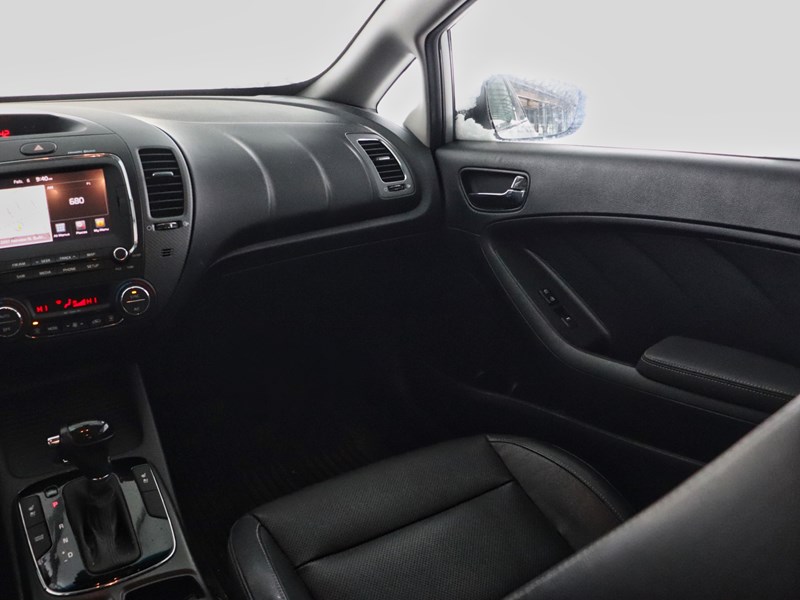 2018 Kia Forte SX Auto