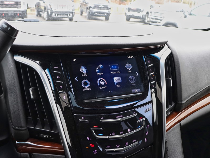2019 Cadillac Escalade 4WD 4dr Luxury