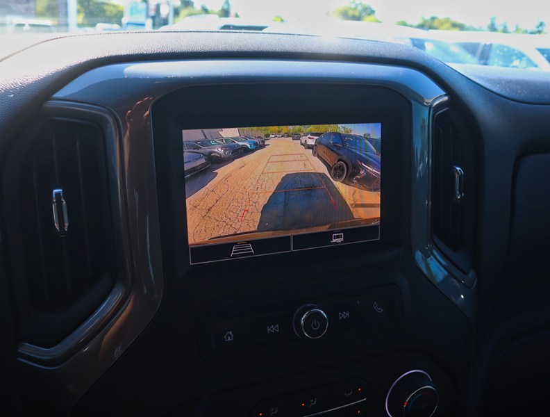 2022 Chevrolet Silverado 1500 4WD Crew Cab 147
